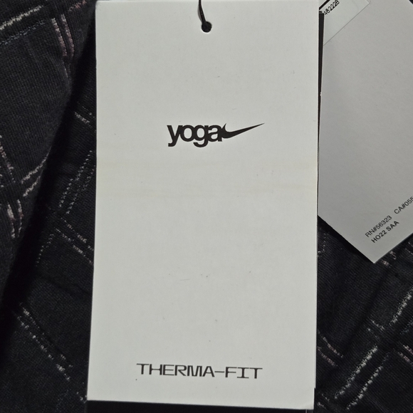 Nike Yoga Womens Therma Fit Luxe Jacquard Reversible Belted Robe Size 2XL - Picture 11 of 16